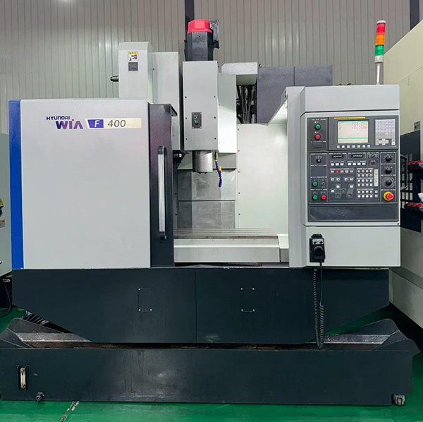 Used Hyundai Wia F400 Vertical Machining Center