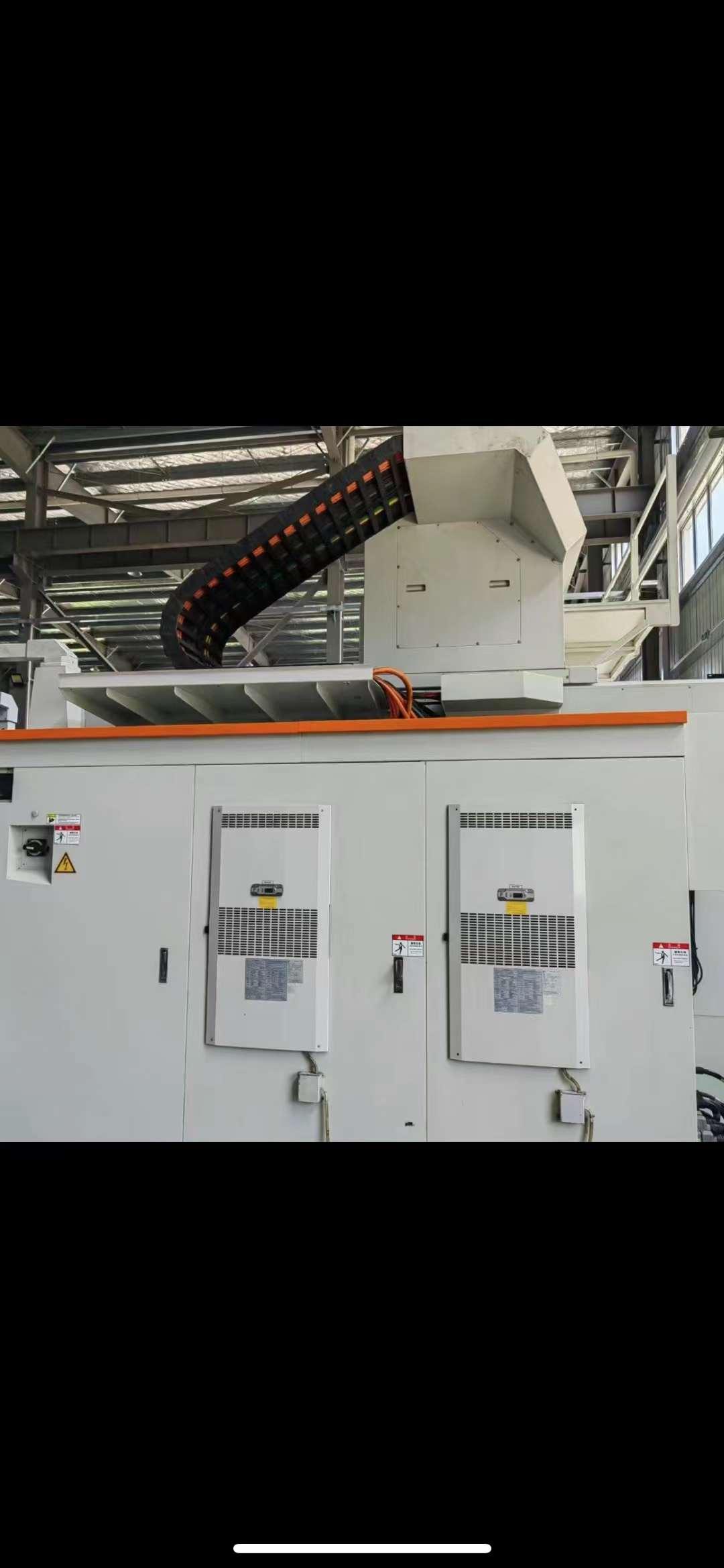 5 axes gantry machining center
